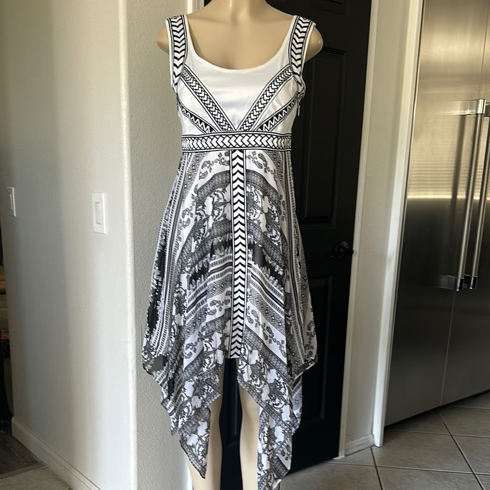 Black and White Patterned Women's Dress